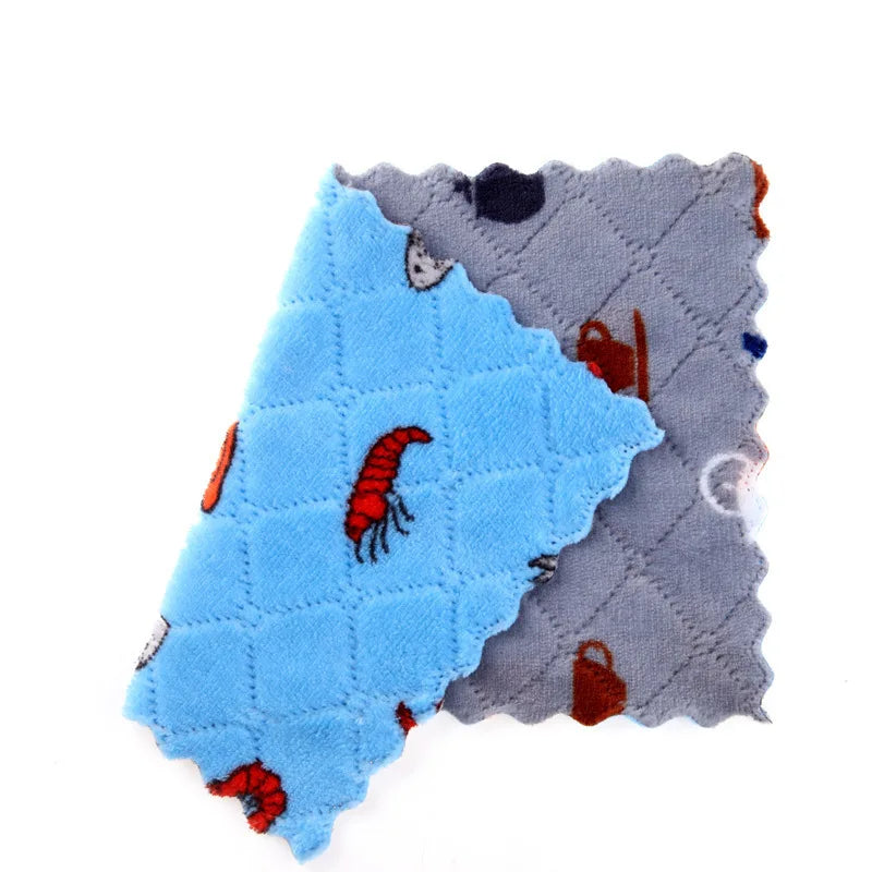 Soft Sleep Mat for Hamster Pet Pee Pad Small Animal Blanket Bed Mat Guinea Pig Plush Mat Bed Warm Fleece Blanket for Hedgehog