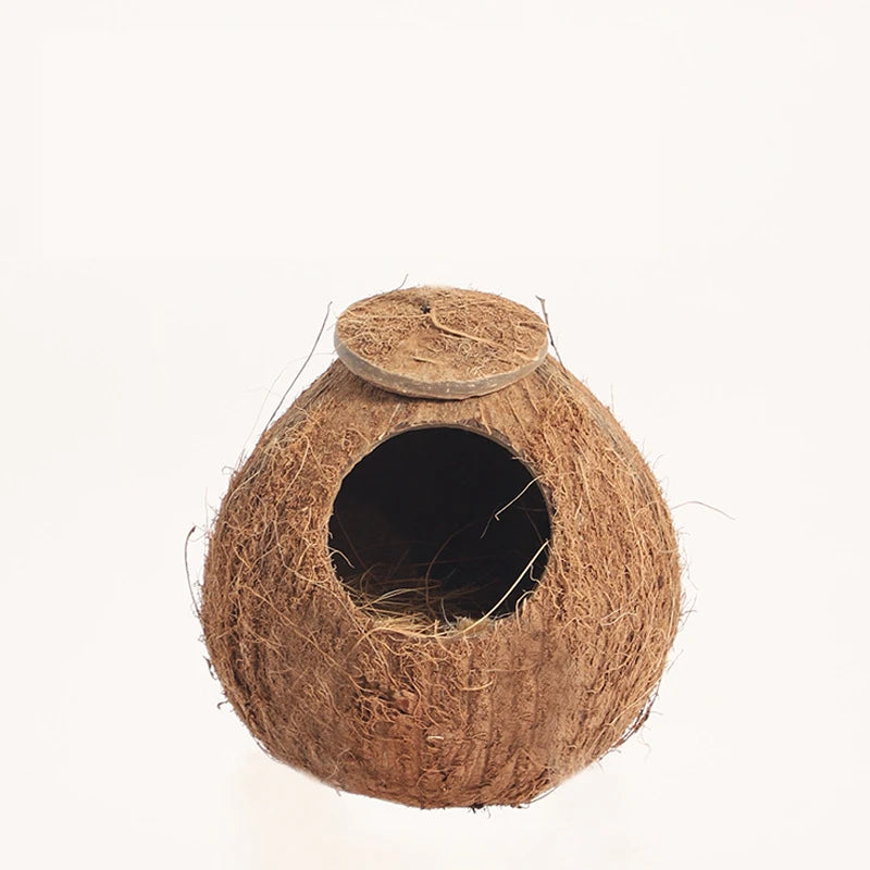 Hamster House Bite-resistant Natural Small Pet Coconut Cages Guinea-pig Hamster Hideout House Toy Wooden House Pet Supplies