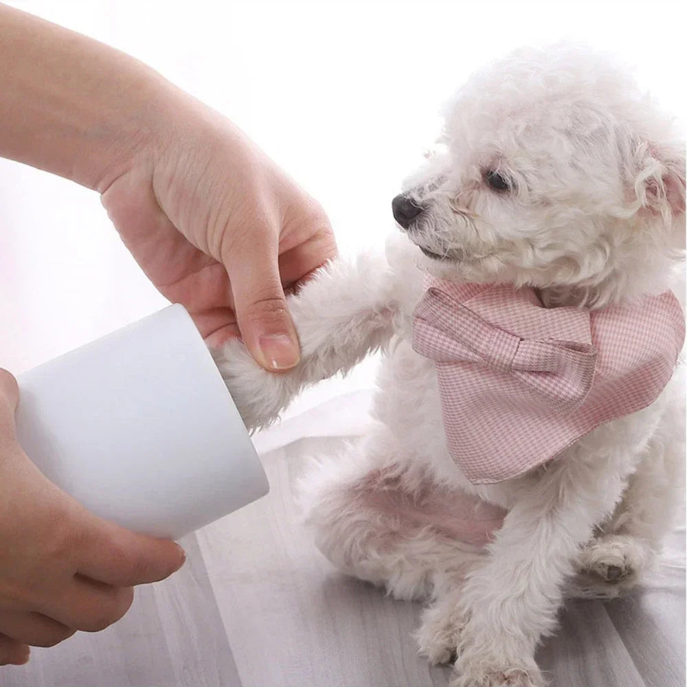 Pet Foot Washer Cup Soft Silicone Foot Cup Cat Foot Cleaning Bucket Dog Paw Cleaner Cup Manual Quick Paw Wash Cleaner